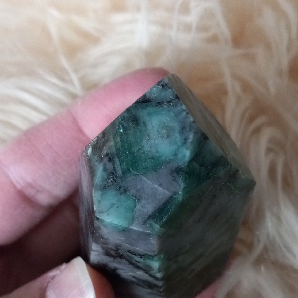 Emerald Tower - Picture 5 of 5